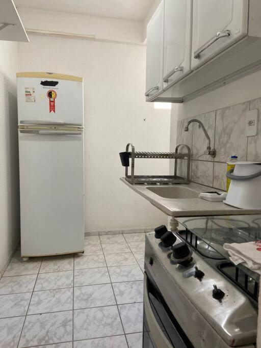 Ap Aconchegante Com Piscina E Estacionamento Proximo Ao Centro Apartment Фейра ди Сантана Екстериор снимка
